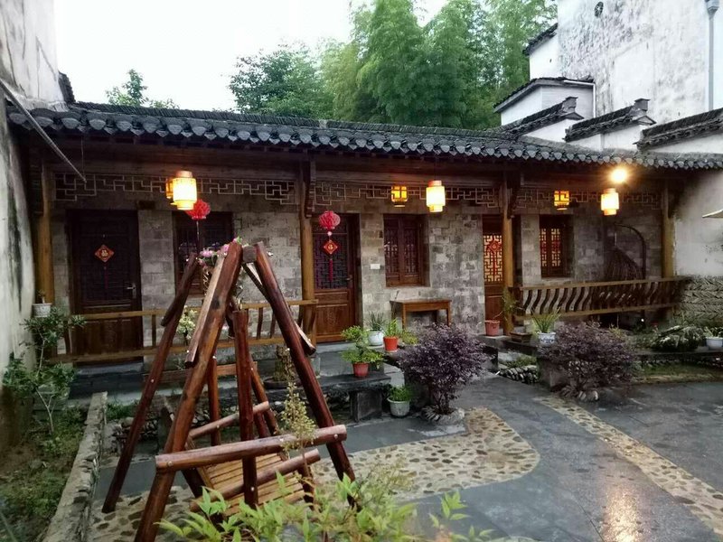 Xidi Loujiaodian InnOver view
