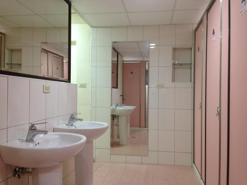 Pineapple Backpackers Hostel 客房