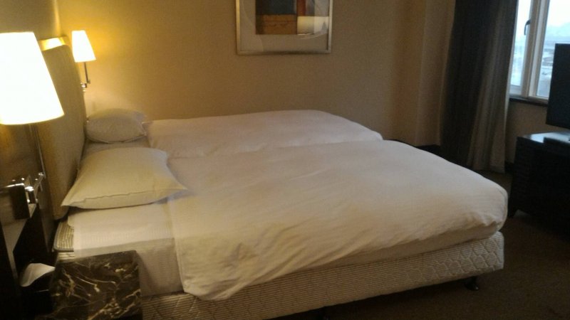 Nisus Hotel Guest Room