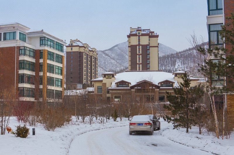 Three Bears Apartment Hotel (Zhangjiakou Rongchen) Over view