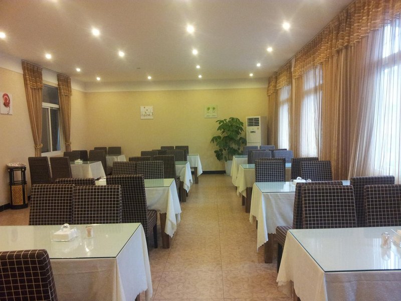 Yidu Hotel(Chengdu Wenjiang University Town Store)Restaurant