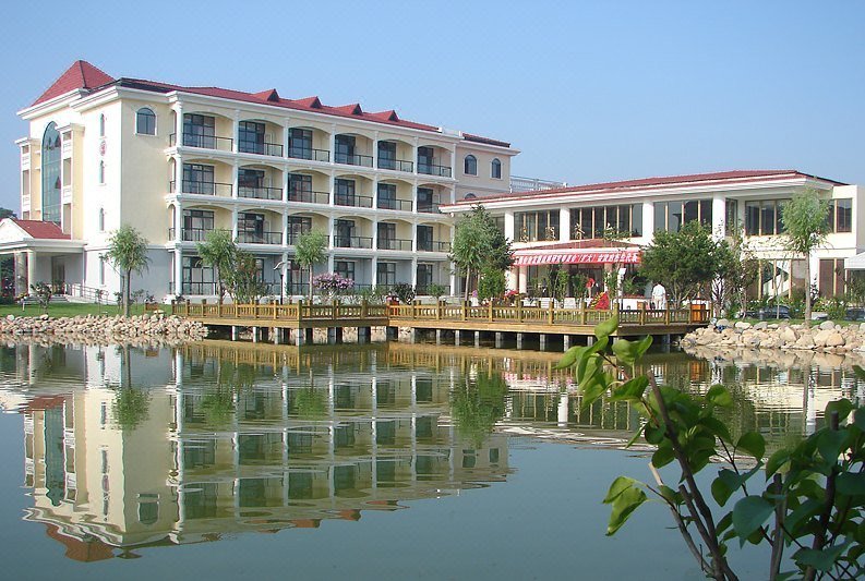 Guandaoju Beidaihe Training Center over view