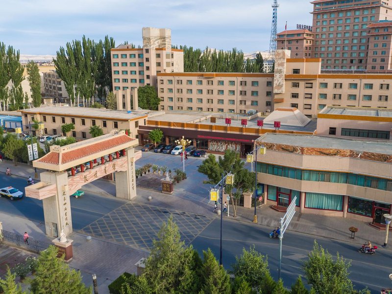 Dunhuang HotelOver view