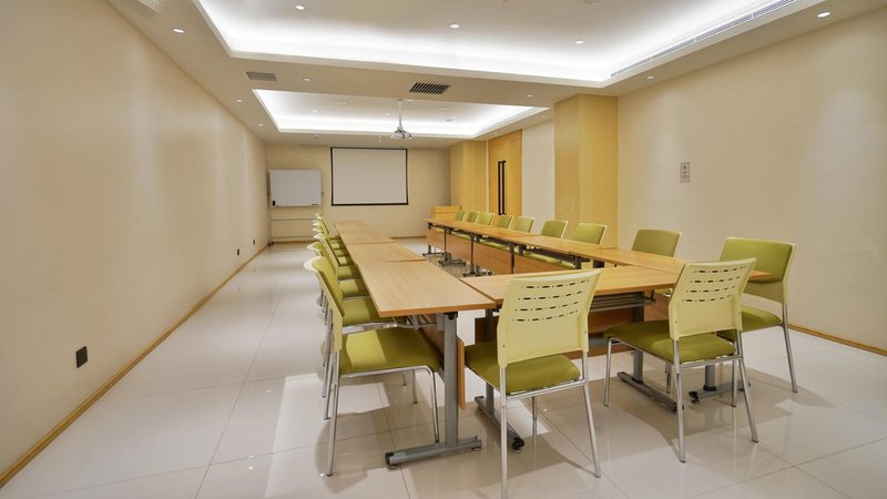 Ji Hotel (Tianjin Zhujiang Road) meeting room