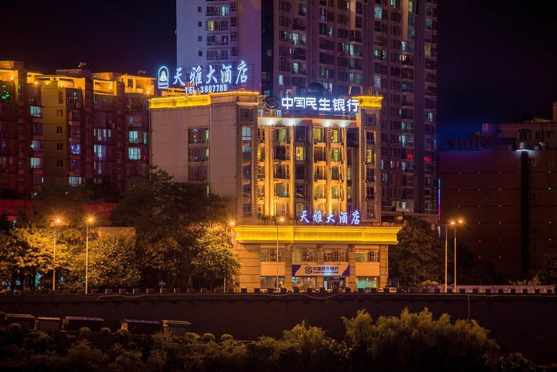 Tianya Hotel (Liuzhou High-speed Railway Station Gubu Street) Over view