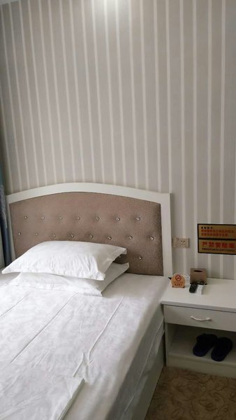 Yuan Yuan Hotel, Tongren Guest Room