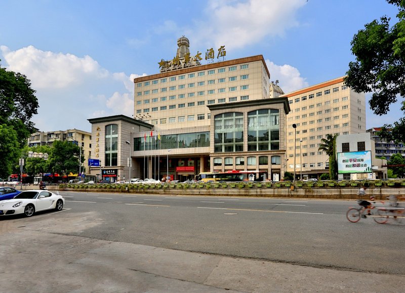 Jiangjun Hotel over view