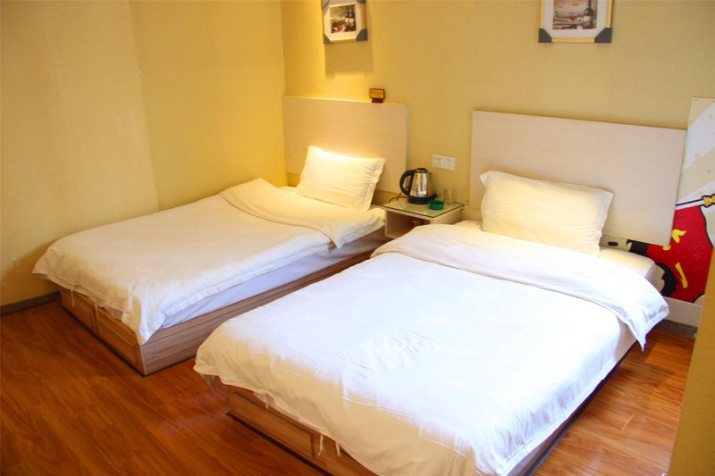 Wuhan City Harbor Express Hotel Guest Room