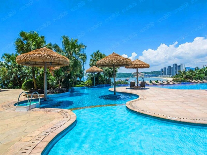 Ten li Silver Beach Resort Apartments over view