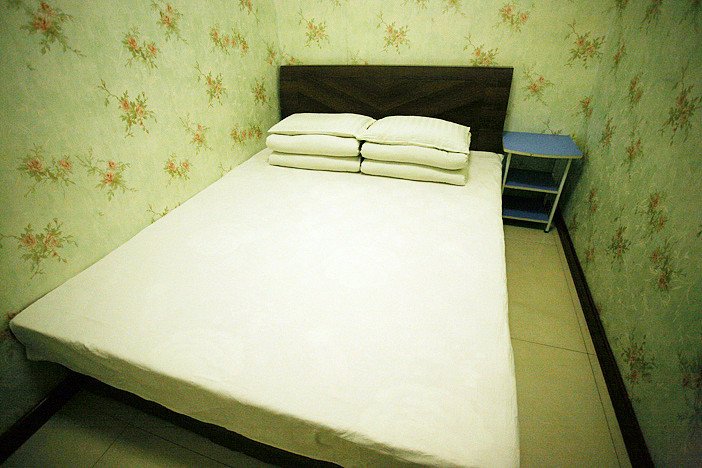 LvLiang Hotel Guest Room