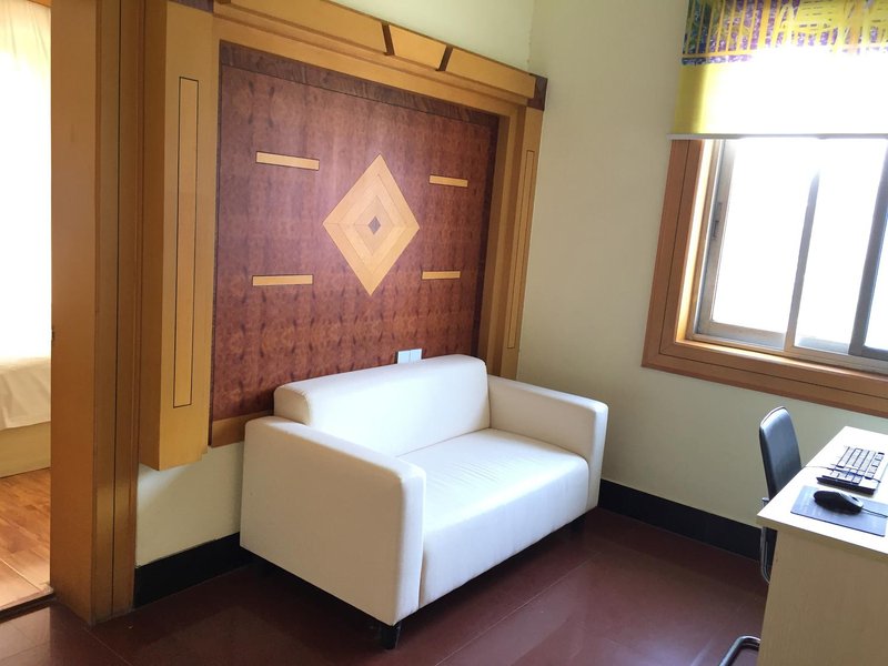 Xinchang Haidu Hotel Guest Room