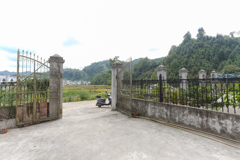 Hongdoujia Farm House Over view