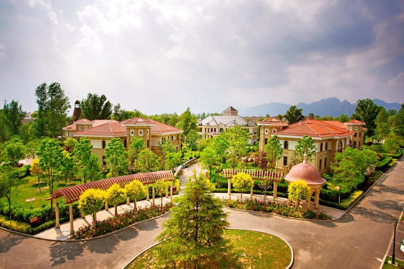 Jinyu Zuo'an Hot Spring Hotel over view