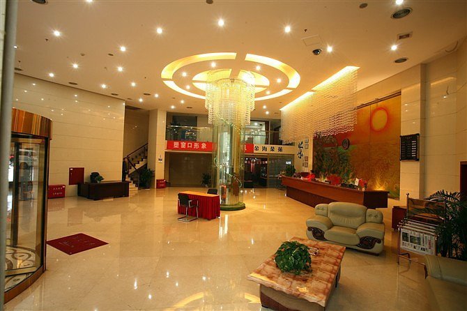 Golden Sea Hotel Lobby