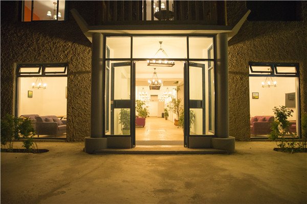 Zhengtai post house in Dunhuang Over view
