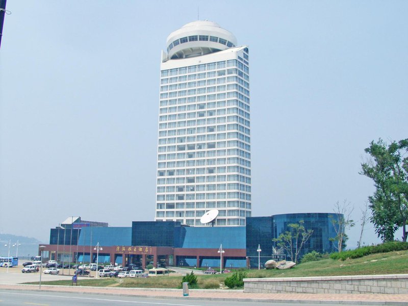 Yantai Marina Hotel Over view