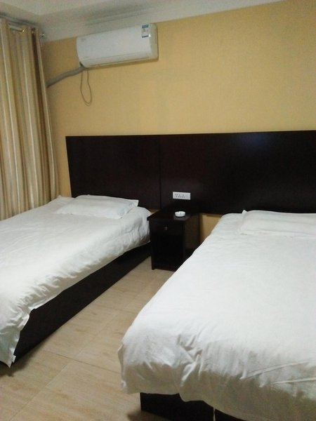 Liqing Hotel Guest Room