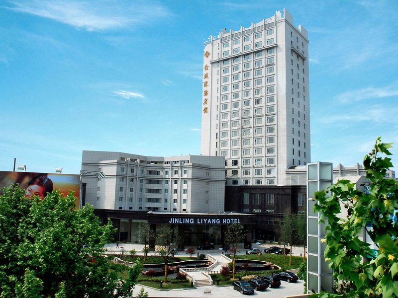 Jinling Liyang Hotel Over view