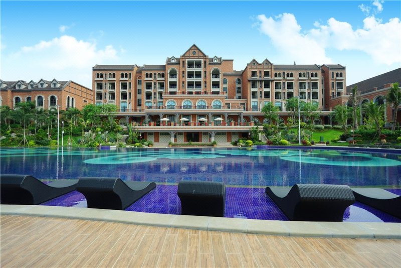 Meilang Bay Golf Hot Spring Hotel Chengmai Country GardenOver view