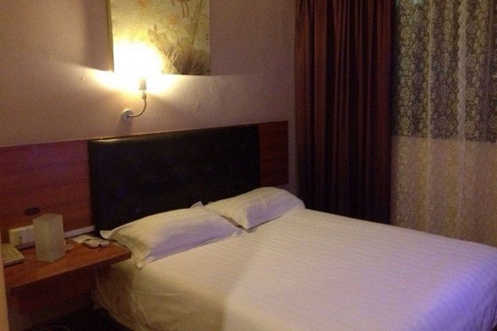 Rongju Hotel（Xuhui Longhua Riverside） Guest Room