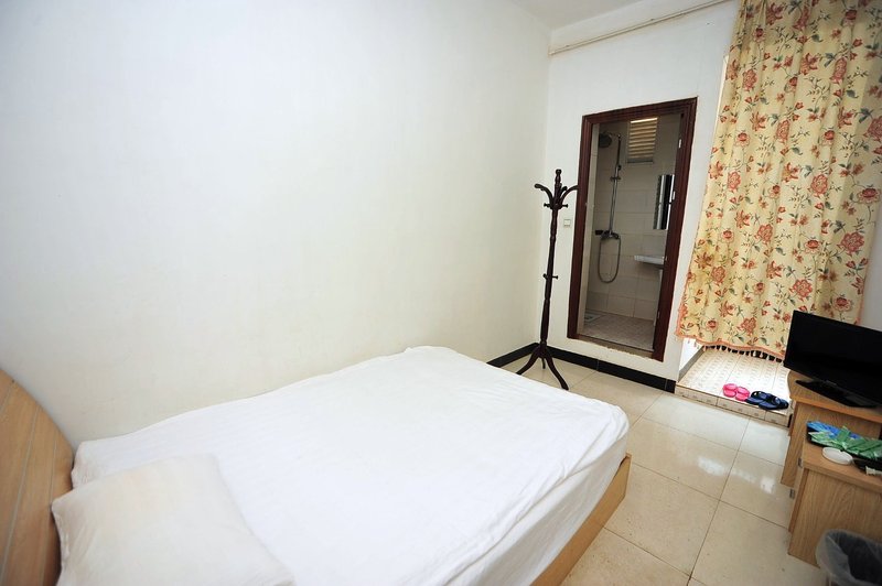 Yicheng Hostel Guest Room