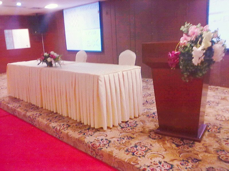  meeting room