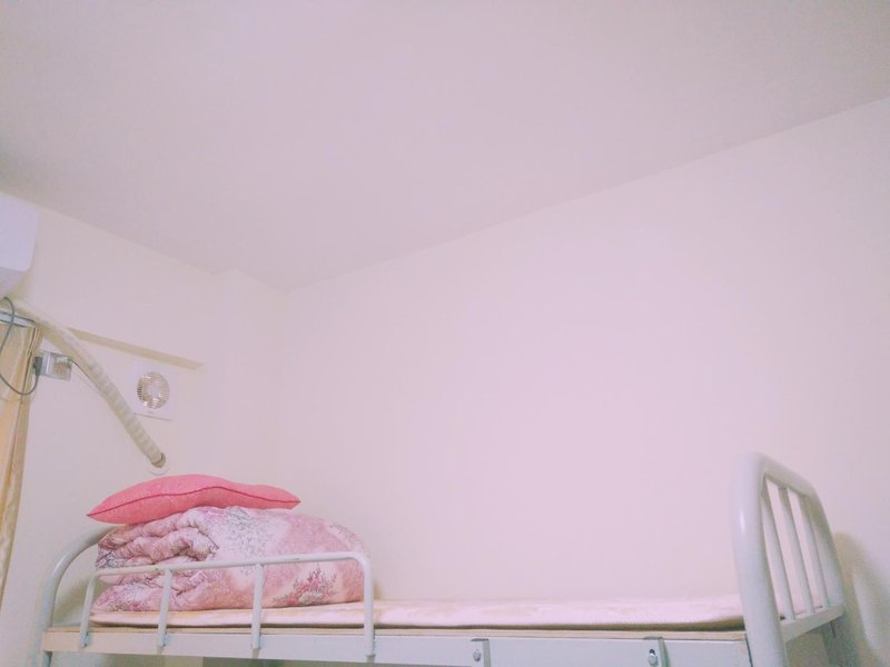 Meets Hostel Guest Room