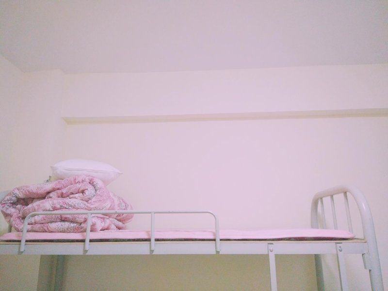 Meets Hostel Guest Room