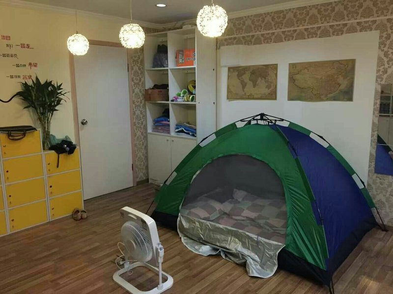 南京慢跑鞋青年旅社