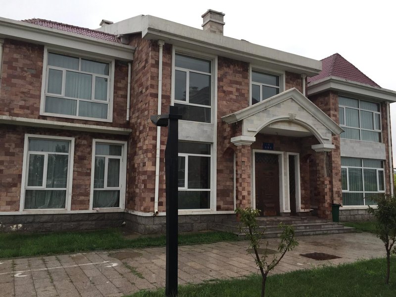 Chalet Manor HotelOver view