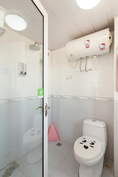 KoalaTree Guest Room