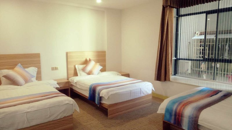 Golden Coast Guest Room