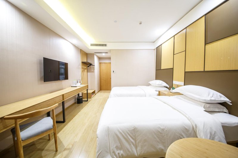 Minglun Hotel Guest Room