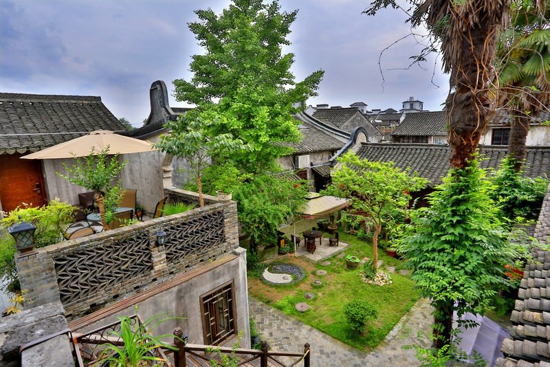 Zhenqing Bieyuan Boutique Hotel Over view