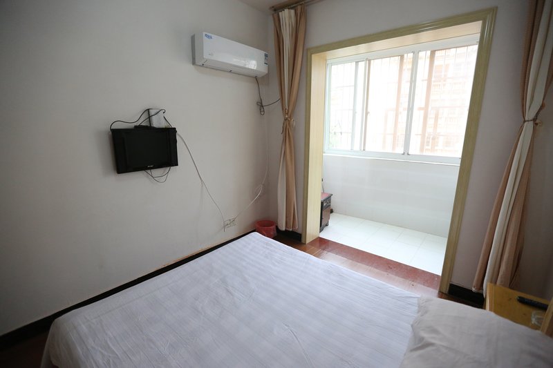 Rujia Family Hostel Guest Room