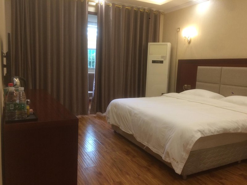 JIN RONG HOTEL Guest Room