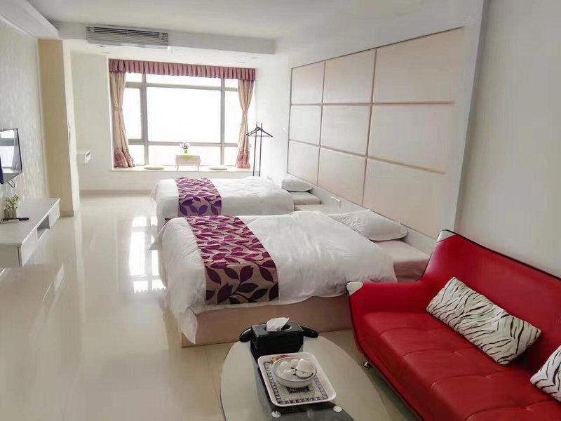 Century Beach ApartmentsGuest Room