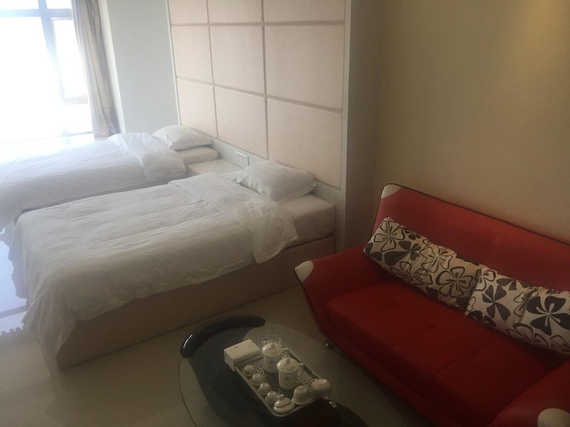 Century Beach ApartmentsGuest Room