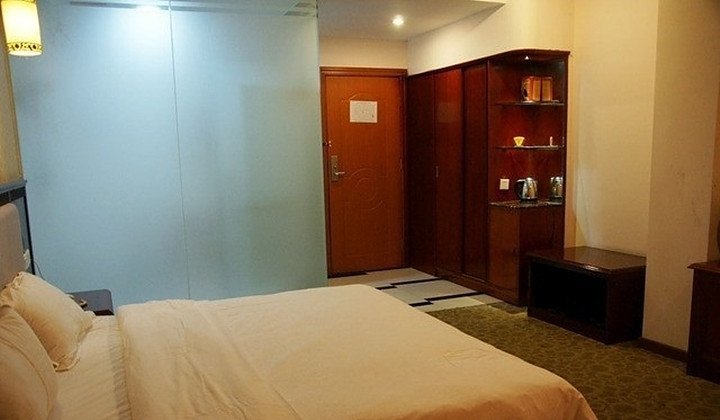 Jingjiang Business Hotel Guest Room