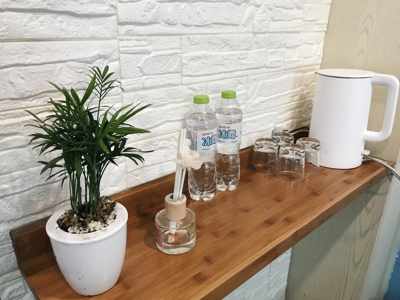 YanTai CJ Home Private AapartmentGuest Room