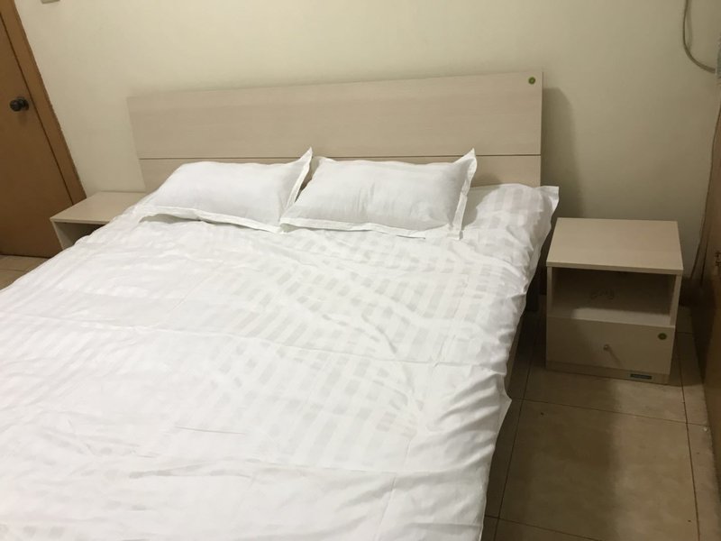 on the wayGuest Room