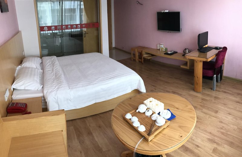 泉州白玉兰酒店(安溪茶都店)_地址_价格_电话_哇途旅行网酒店预订