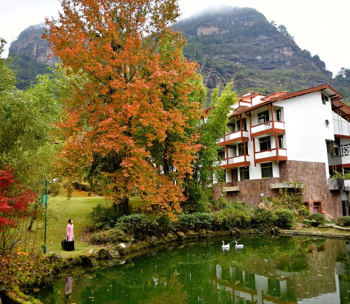 Wuyi Mountain Villa Over view