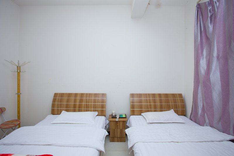 Longteng Hostel Guest Room