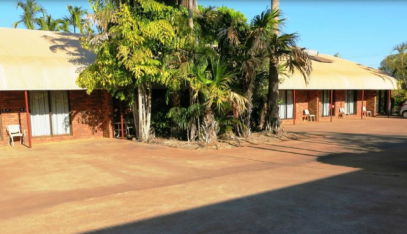 Ibis Styles Katherine Over view