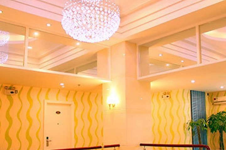 JiaYue City HotelLobby