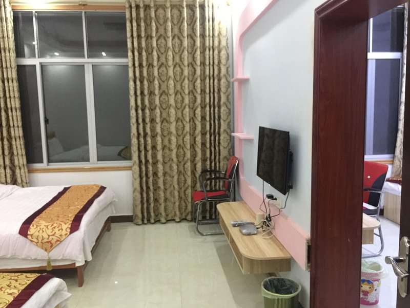 Grassland Hlotel Guest Room