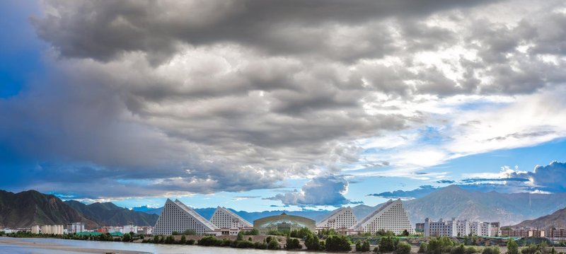 Intercontinental Lhasa Paradise Over view