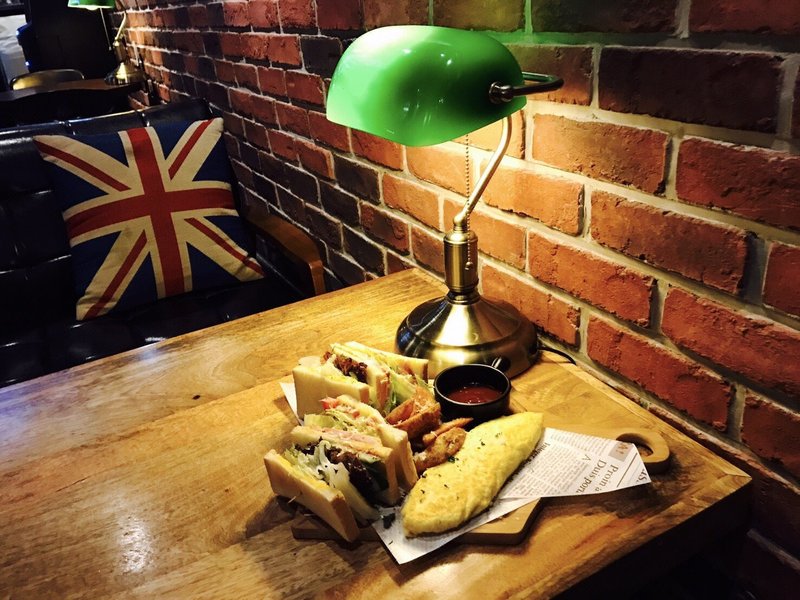 101 Single Bar Hostel 餐厅