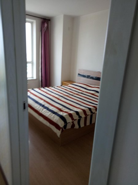 yirenjingpingongyuGuest Room